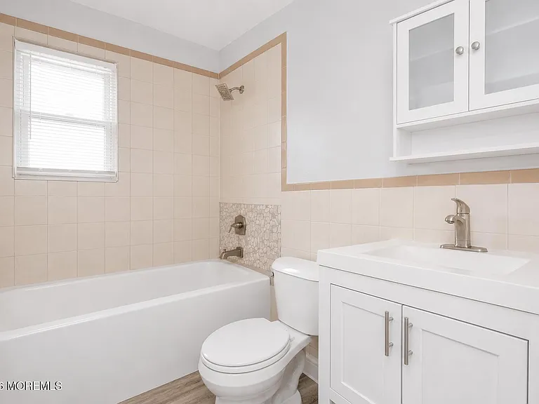 165 Wyckoff Rd #B — Photo 7