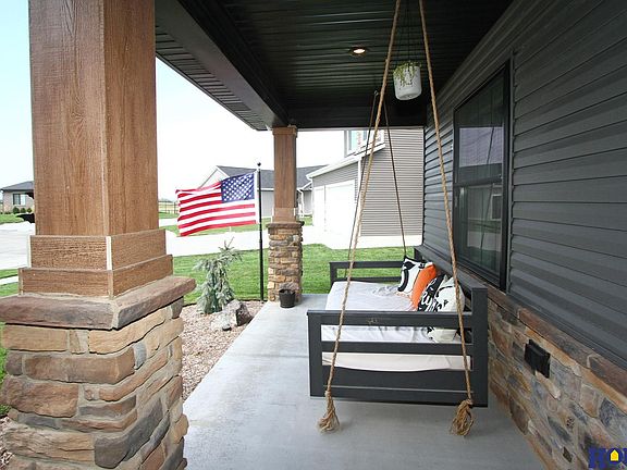 3rd image of 14138 Saint Ronan Cir