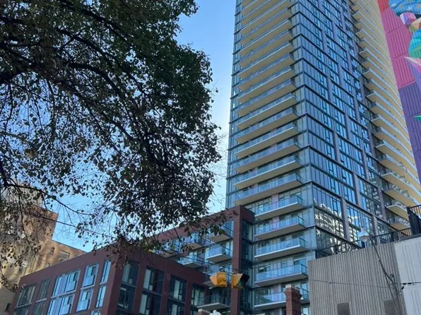 308 Jarvis St #3003, Toronto, ON M5B 0E3