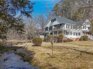 35 Cold Run Rd, New Ringgold, PA 17960