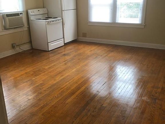 5th image of 1411 E 75th St #B