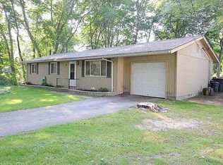 12 Allendale Rd, Old Saybrook, CT 06475