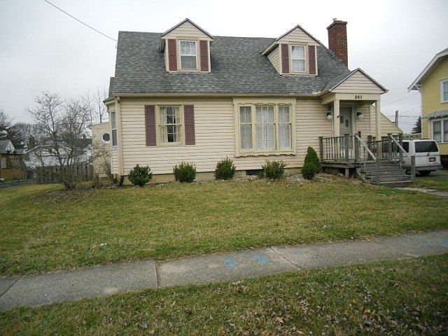 1st image of 261 Clover Ave
