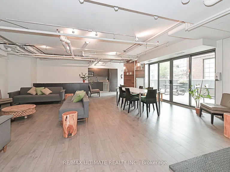 32 Camden St #701 — Photo 16