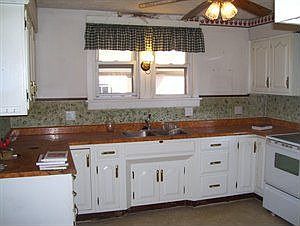 5th image of 403 Morton Ave