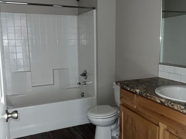 1689 Westward Pl UNIT 5