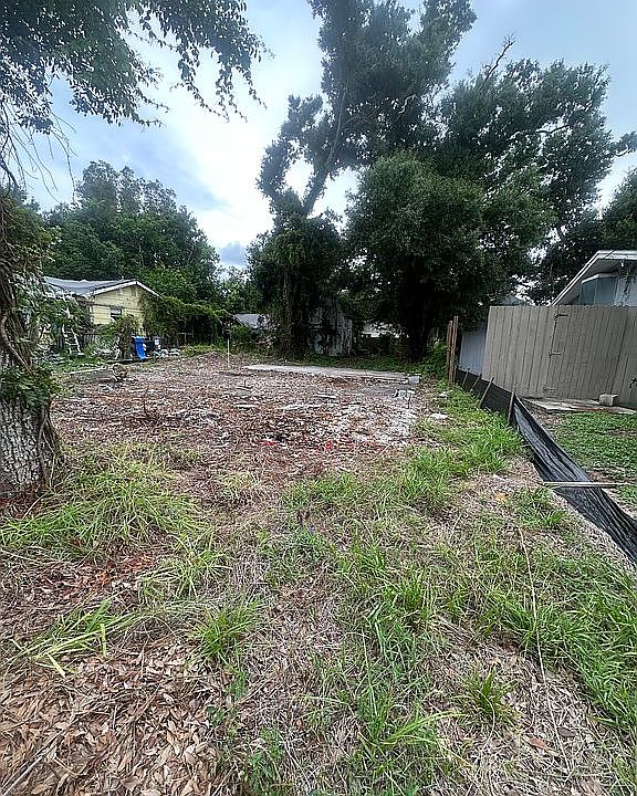 1st image of 4616 Sloan Ave