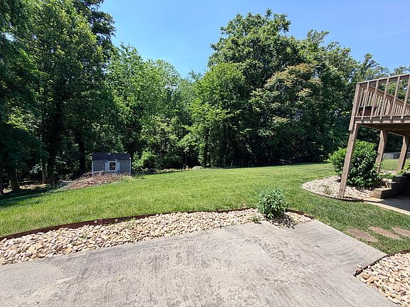 2nd image of 116 Old Brook Rd