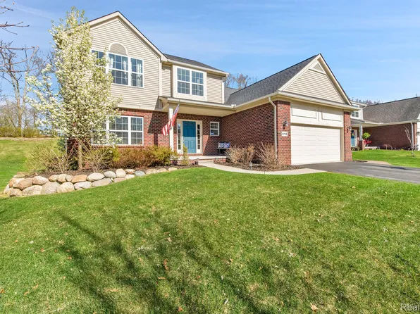 270 State St, Oxford, MI 48371
