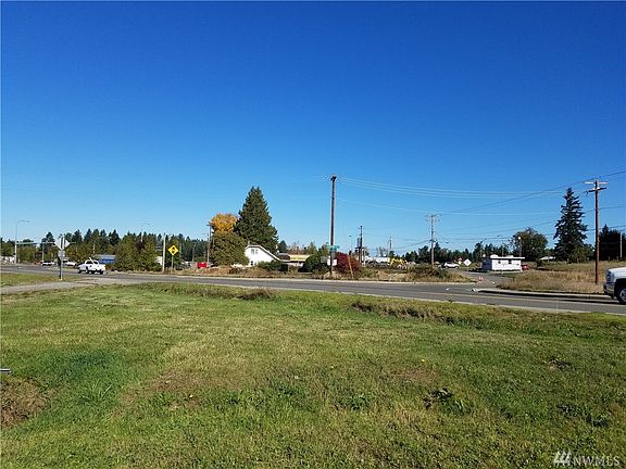 5th image of 10114 234th Ave E