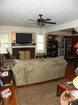 4th image of 11 Pipkin Ave