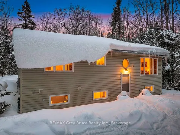 175 Warner Bay Rd, Northern Bruce Peninsula, ON N0H 2R0