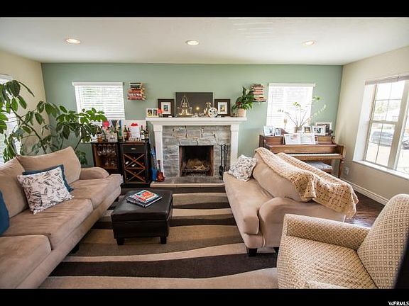 3rd image of 1878 E Severn Dr