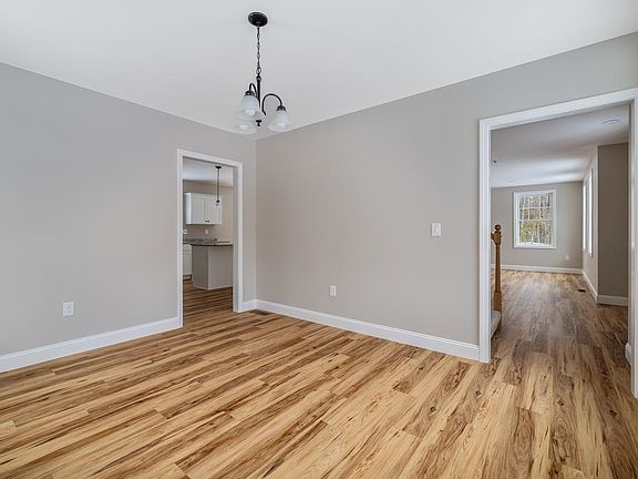 4th image of 55 Mills Shore Drive