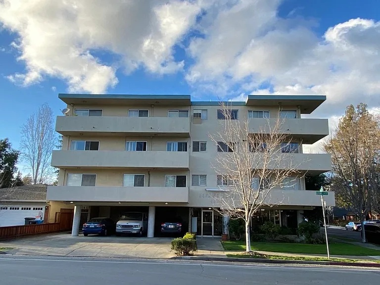 1400 Hopkins Ave #301 — Photo 1