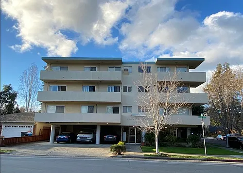 1400 Hopkins Ave #301 Photo 1