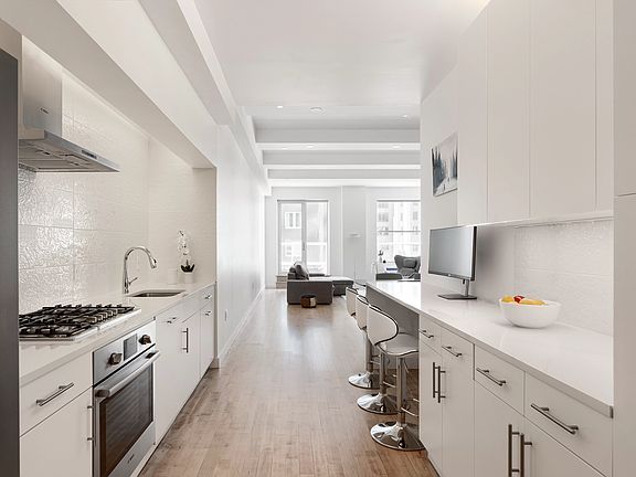 2nd image of 15 Broad St APT 2412
