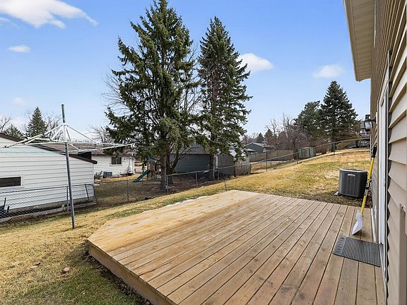 3rd image of 3714 10th Ave SW