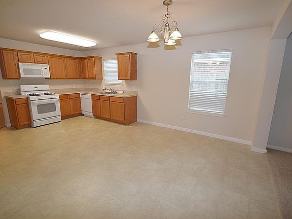 2nd image of 20038 Silver Rock Dr