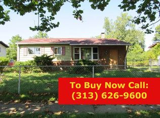 1426 Flamingo Dr, Mount Morris, MI 48458