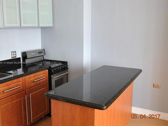 2nd image of 1250 West Ave APT 11P