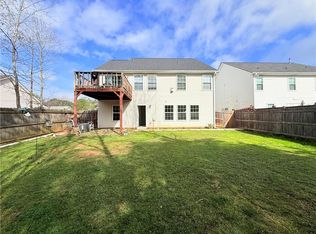 893 Hawthorn Ln, Grayson, GA 30017