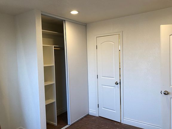 5th image of 183 Dennis Dr #A
