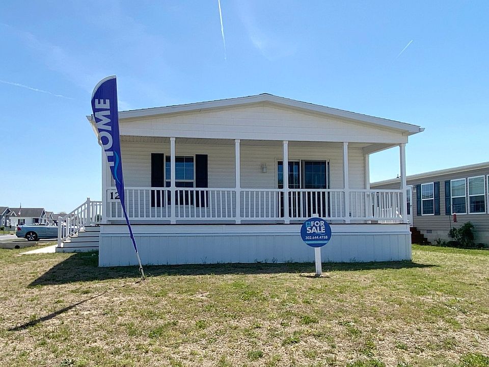 1st image of 12 Carlisle Way