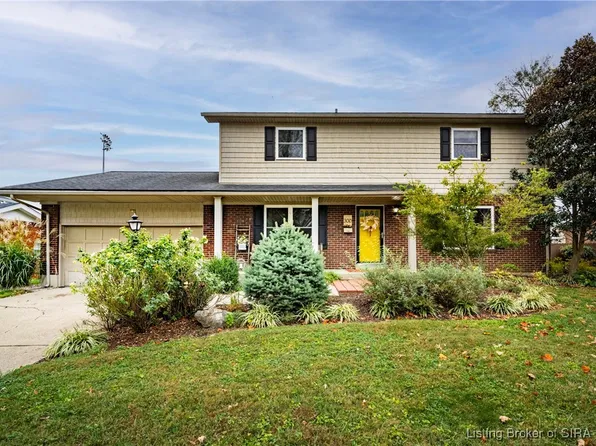 300 Emerson Avenue, Clarksville, IN 47129