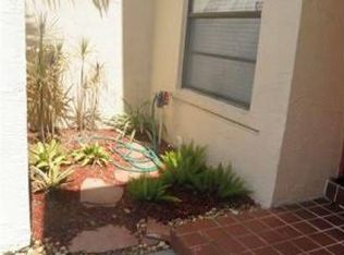 9501 NW 14th St, Pembroke Pines, FL 33024