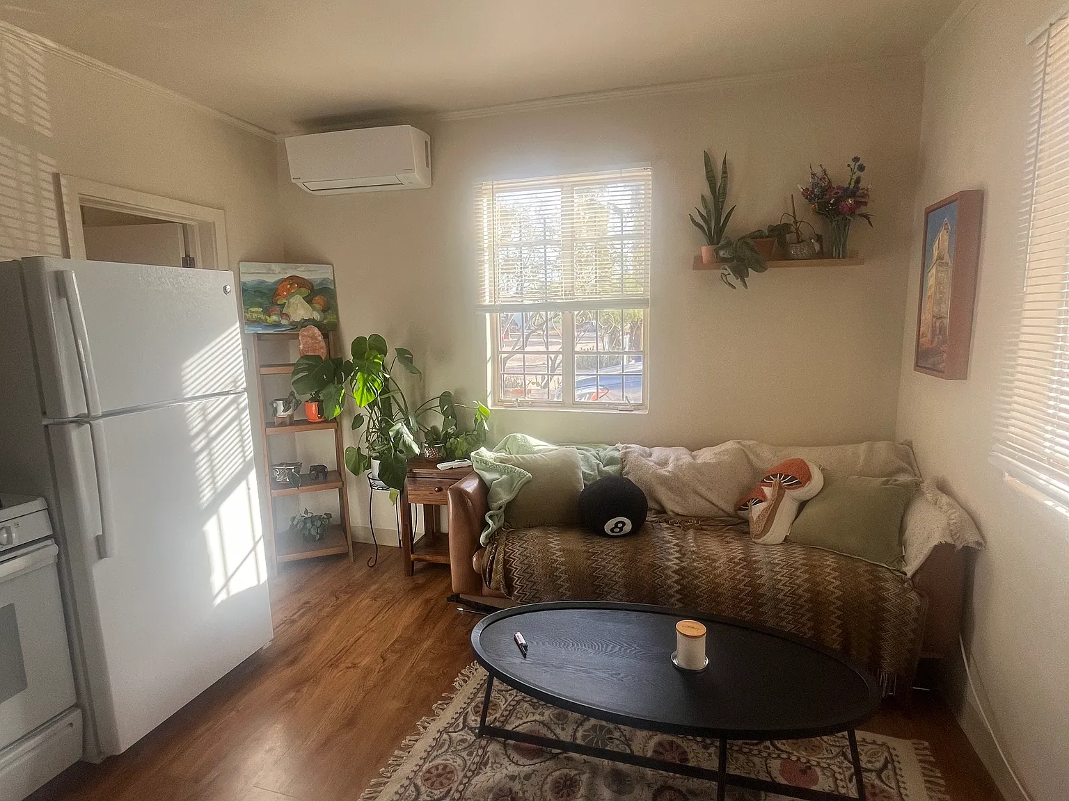 410 E Adams St — Photo 1