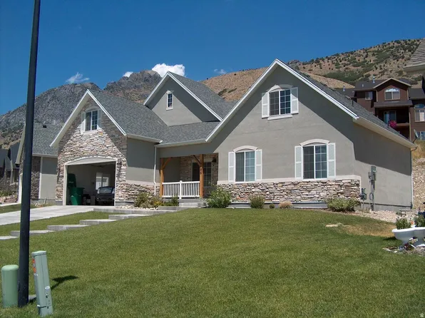 10486 Colonial Dr, Pleasant Grove, UT 84062