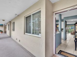 9560 WELDON Circle #J110, Tamarac, FL 33321