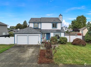 907 Baysinger Pl, Enumclaw, WA 98022