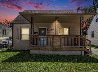 12748 Vernon Ave, Warren, MI 48089