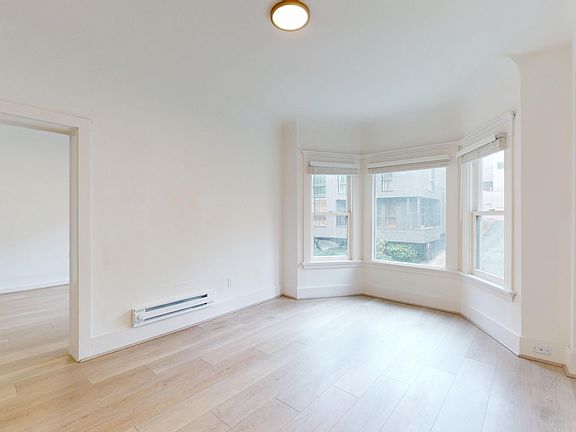 4th image of 901 Pine St #27