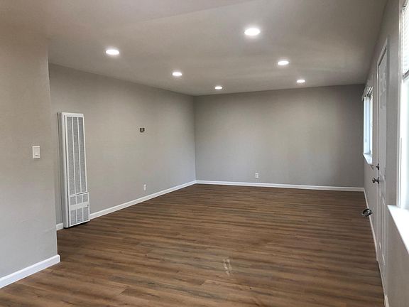 2nd image of 202 Wilton Dr #4
