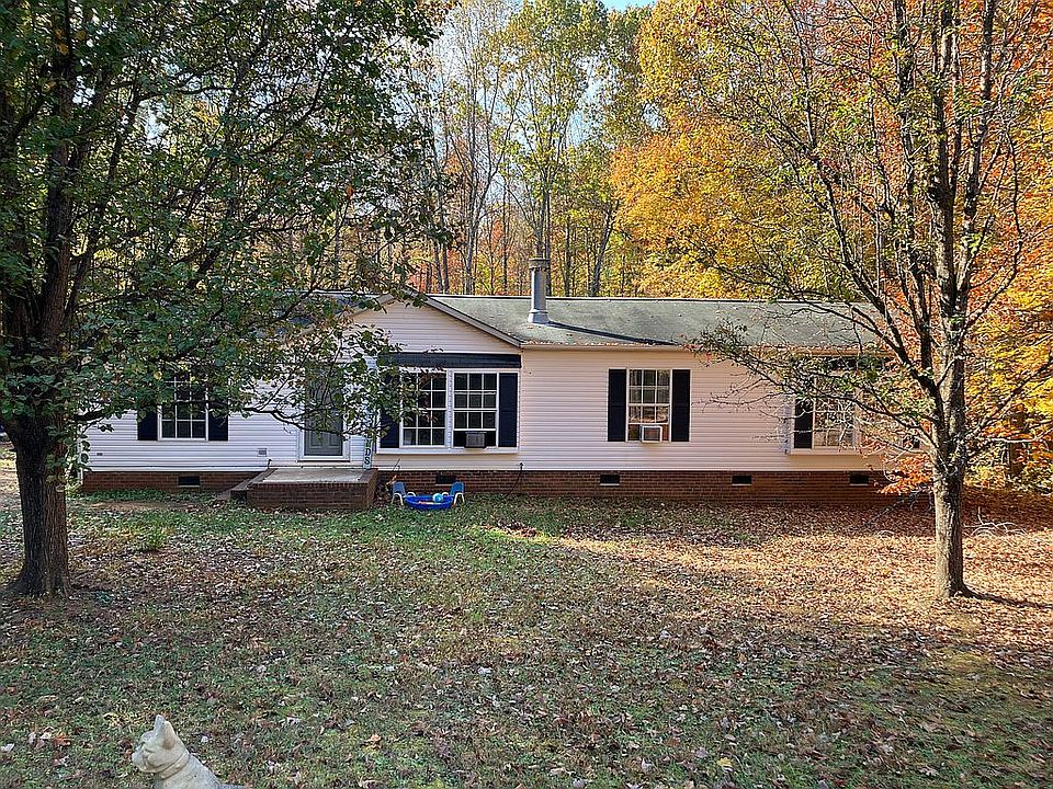 1st image of 119 Buckhorn Dr