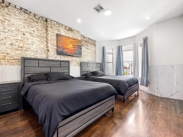 294 Albany Avenue image 7 of 10