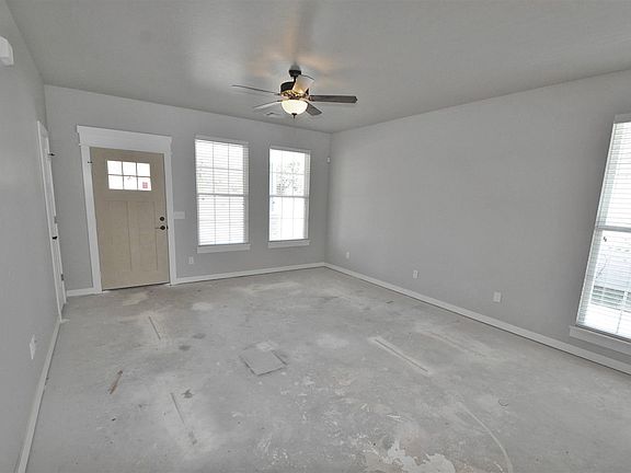 5th image of 1504 NE 9th St