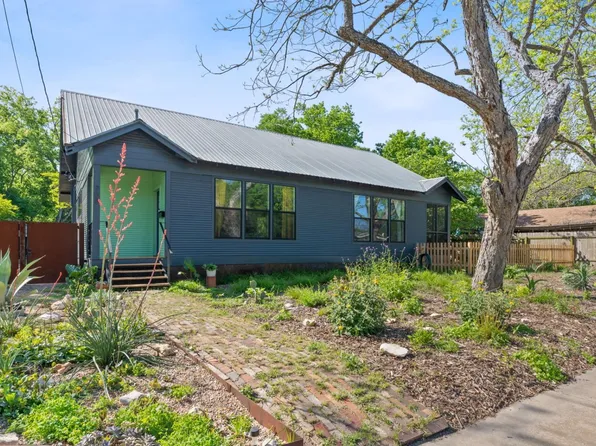 708 W Prairie Lea St, Lockhart, TX 78644