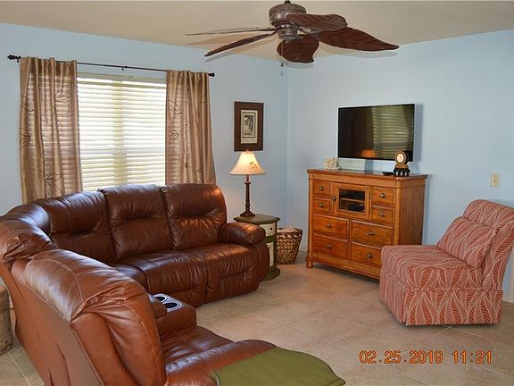 3rd image of 284 Corbett Dr