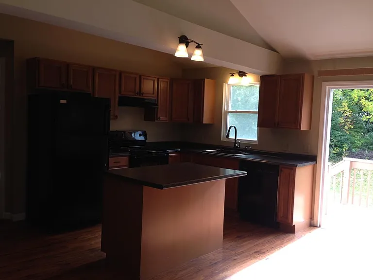 Center island big enough for two stools, Dishwasher