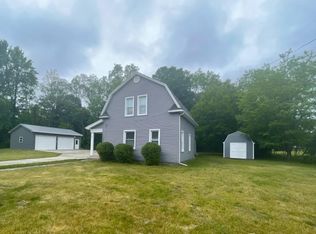 26 Davis St, Croswell, MI 48422