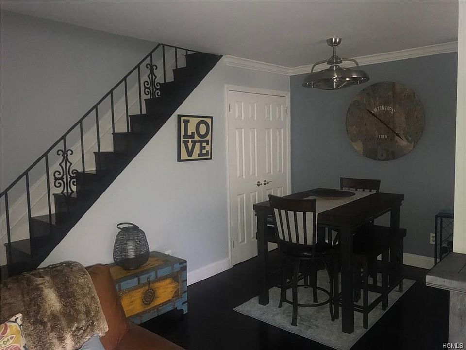 1st image of 20 Main St APT 22
