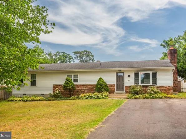 317 Bay View Dr, Edgewater, MD 21037