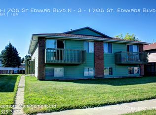 1705 Saint Edward Blvd N #3, Lethbridge, AB T1H1X2