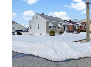 41 Hagaman St, Port Reading, NJ 07064