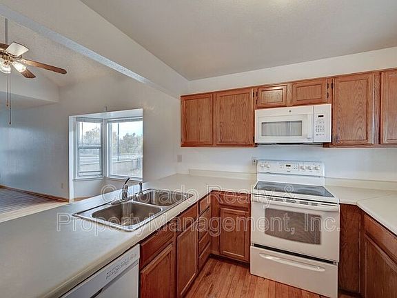 3rd image of 21193 E 47th Ave