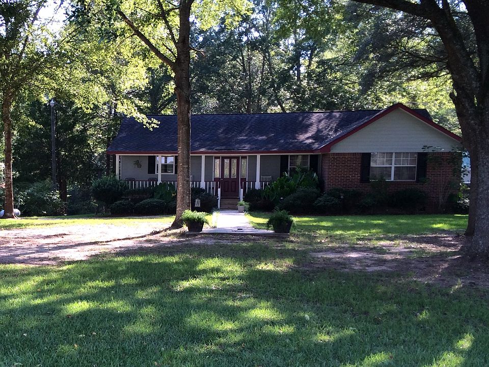 1st image of 124 Clifton Brown Ln